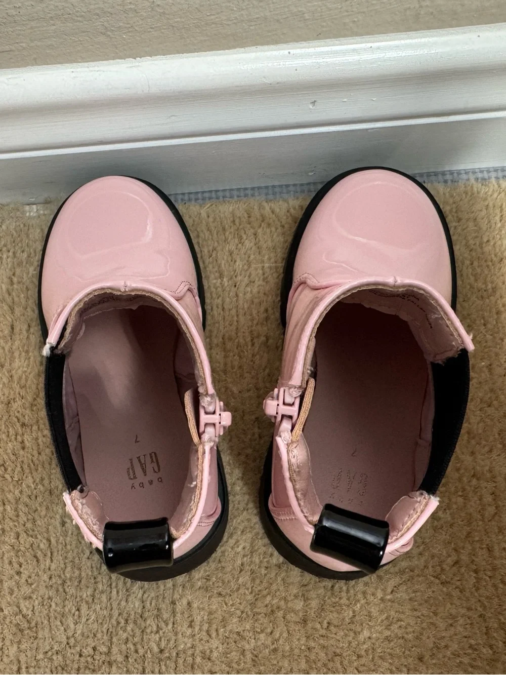GAP Toddler Patent Leather Azalea Pink Chelsea Boots